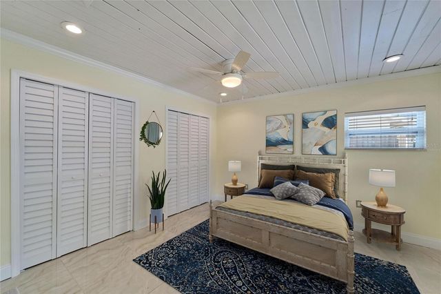 8702 DRIFTWOOD DRIVE, Tampa, FL 33615