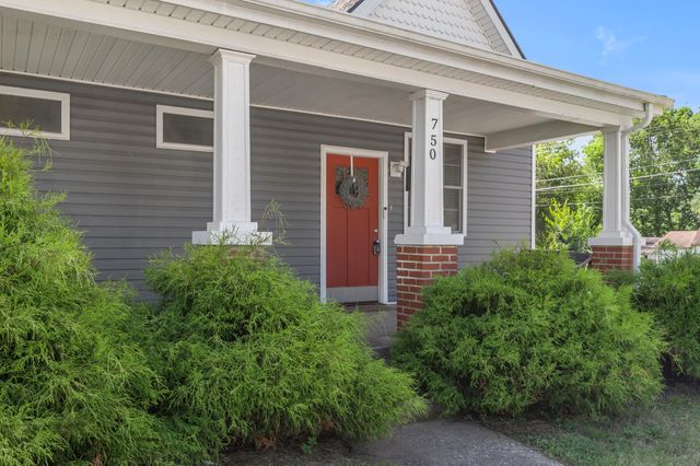 750 Maple Avenue, Lexington, KY 40508