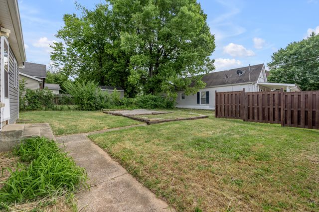 750 Maple Avenue, Lexington, KY 40508