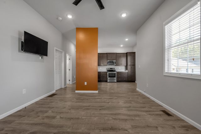 750 Maple Avenue, Lexington, KY 40508