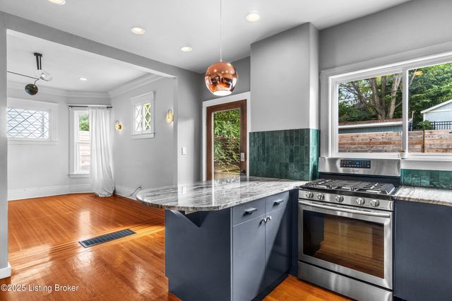 1844 Edgeland Ave, Louisville, KY 40204