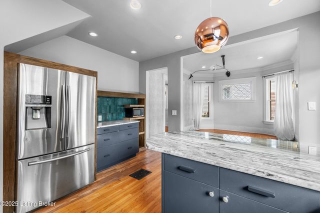 1844 Edgeland Ave, Louisville, KY 40204