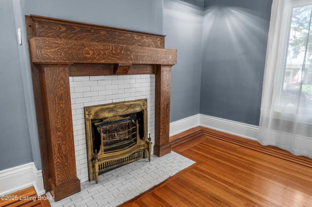 1844 Edgeland Ave, Louisville, KY 40204