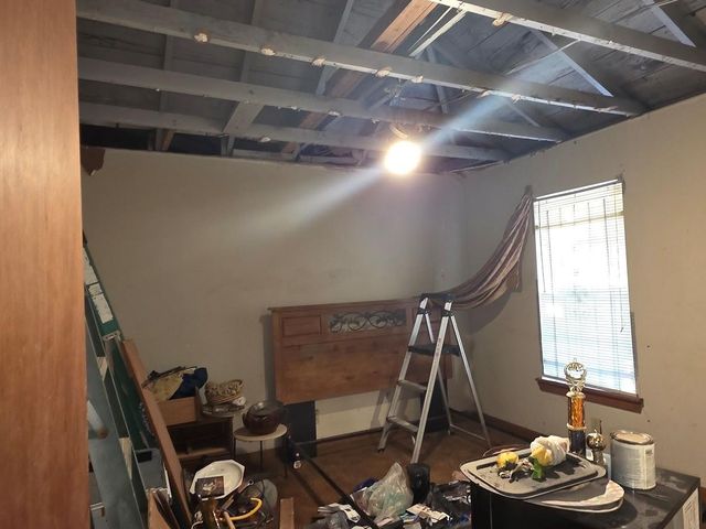 6906 Bethune Drive, Houston, TX 77091