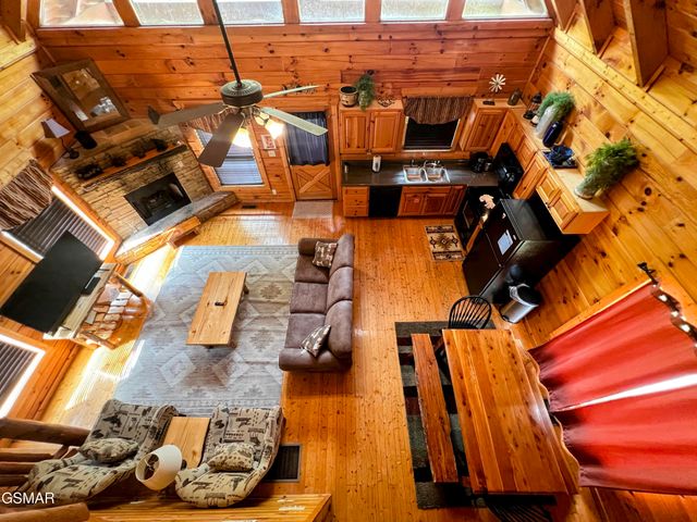 2251 Upper Middle Creek Road, Sevierville, TN 37876