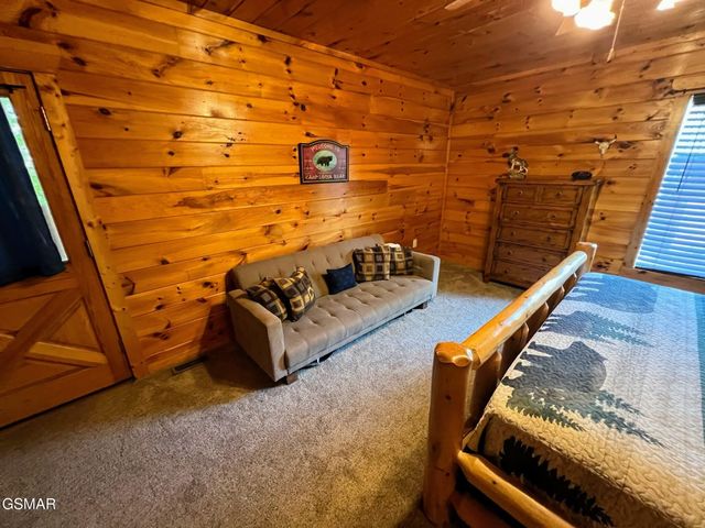 2251 Upper Middle Creek Road, Sevierville, TN 37876