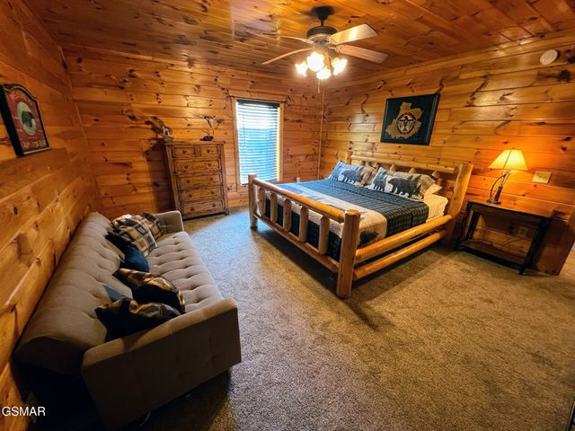 2251 Upper Middle Creek Road, Sevierville, TN 37876