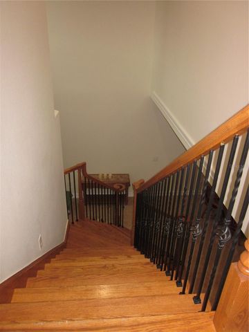 4015 COURTSIDE WAY, Tampa, FL 33618