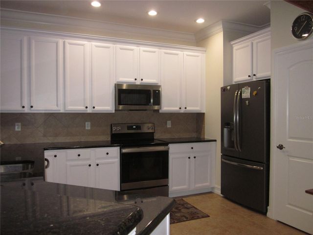 4015 COURTSIDE WAY, Tampa, FL 33618