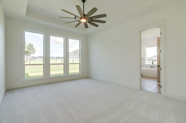 1038 Deer Island Court, Azle, TX 76020