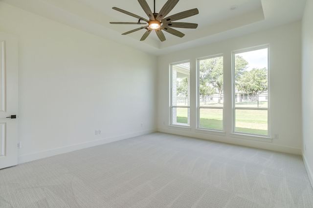 1038 Deer Island Court, Azle, TX 76020