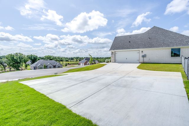 1038 Deer Island Court, Azle, TX 76020