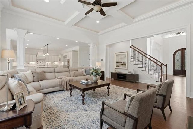 4050 Oak Forest Circle, Marietta, GA 30062
