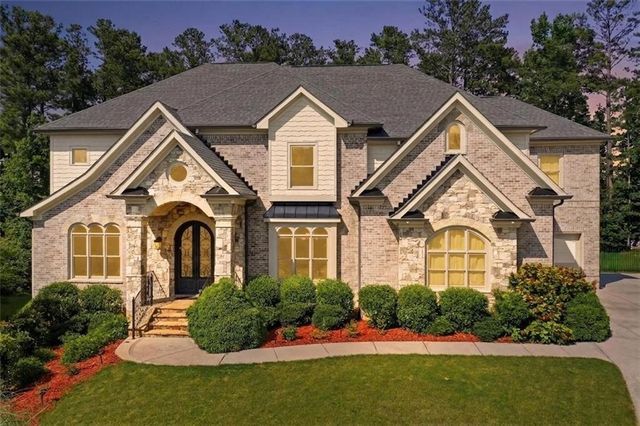 4050 Oak Forest Circle, Marietta, GA 30062