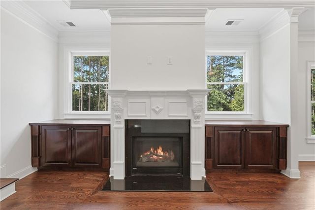 4050 Oak Forest Circle, Marietta, GA 30062