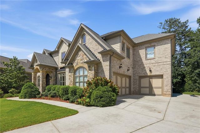 4050 Oak Forest Circle, Marietta, GA 30062