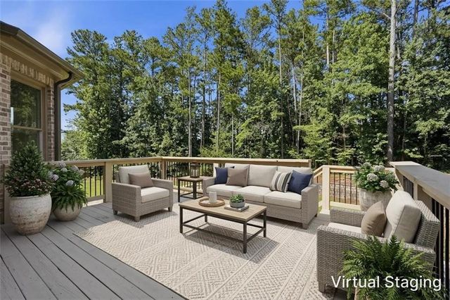 4050 Oak Forest Circle, Marietta, GA 30062