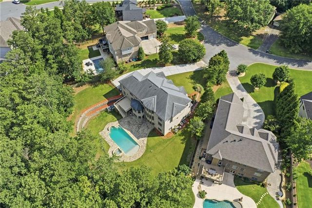 4050 Oak Forest Circle, Marietta, GA 30062