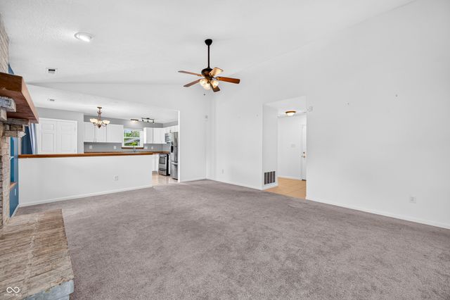 6122 Carrie Place, Indianapolis, IN 46237