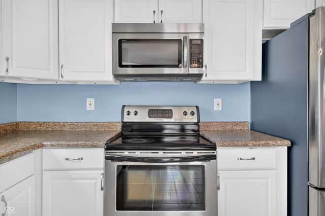 6122 Carrie Place, Indianapolis, IN 46237