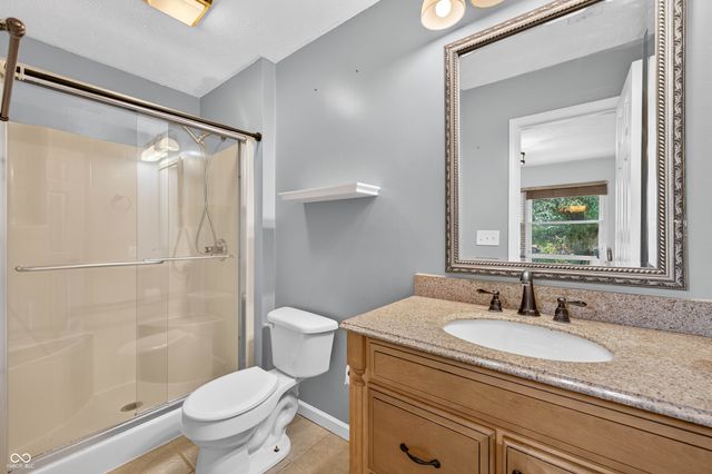 6122 Carrie Place, Indianapolis, IN 46237