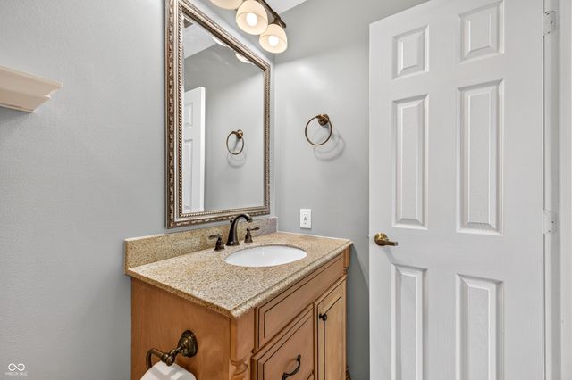 6122 Carrie Place, Indianapolis, IN 46237