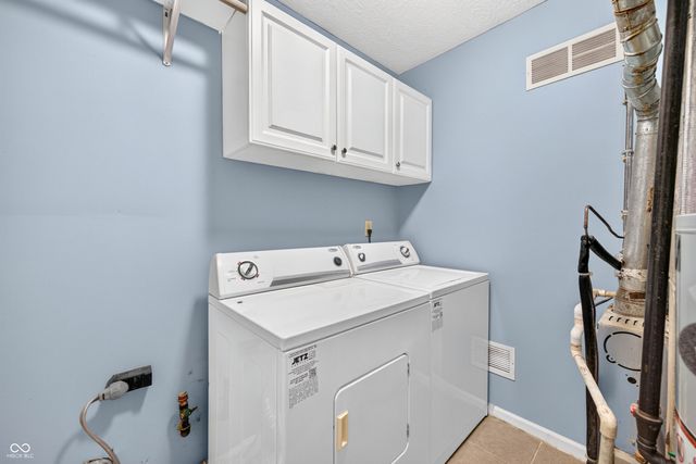 6122 Carrie Place, Indianapolis, IN 46237