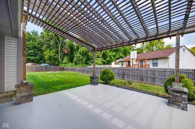 6122 Carrie Place, Indianapolis, IN 46237