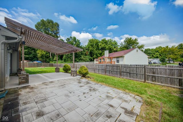 6122 Carrie Place, Indianapolis, IN 46237