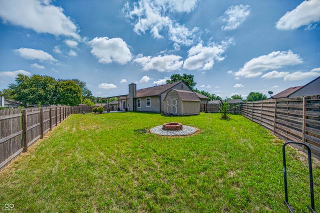 6122 Carrie Place, Indianapolis, IN 46237