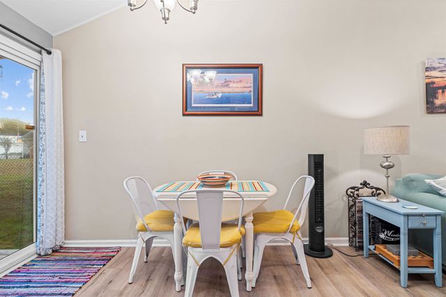 1020 Hunter Ave., North Myrtle Beach, SC 29582