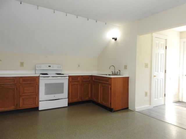 48 Killington Avenue, Rutland City, VT 05701