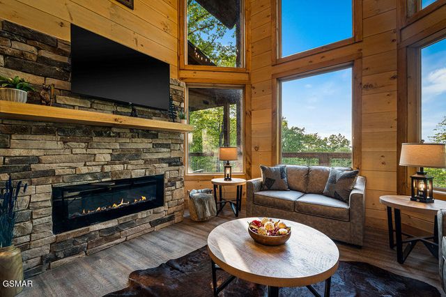 3150 Lexy Lane, Sevierville, TN 37862