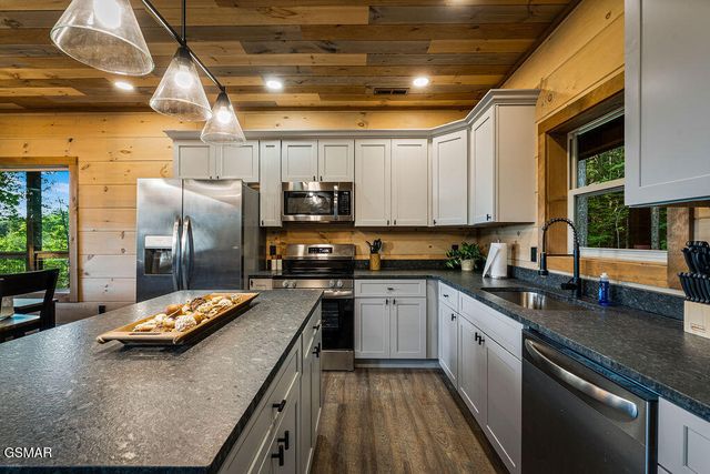 3150 Lexy Lane, Sevierville, TN 37862