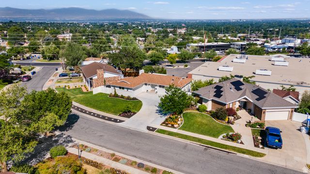 2353 E CINNABAR LN, Cottonwood Heights, UT 84121