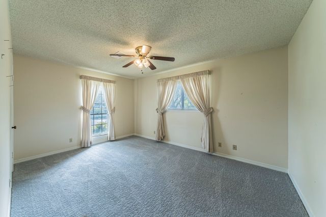 2904 Lakewood Drive, Denton, TX 76207