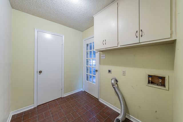 2904 Lakewood Drive, Denton, TX 76207