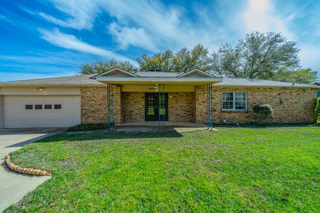 2904 Lakewood Drive, Denton, TX 76207