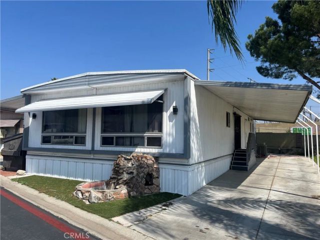 2930 W W Rialto ave 21, Rialto, CA 92376