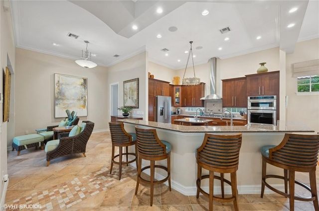 4908 Rustic Oaks CIR, Naples, FL 34105