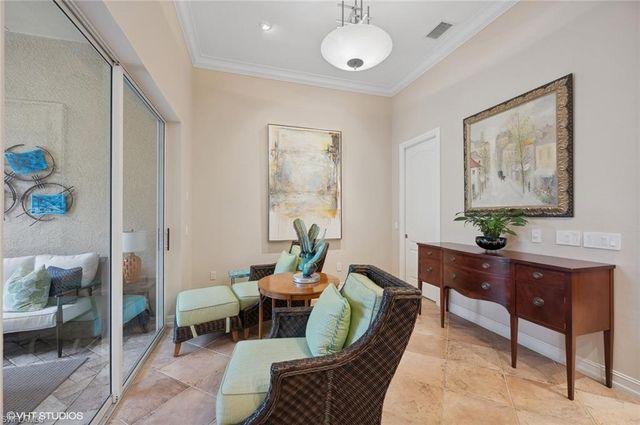 4908 Rustic Oaks CIR, Naples, FL 34105