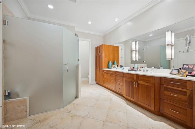 4908 Rustic Oaks CIR, Naples, FL 34105