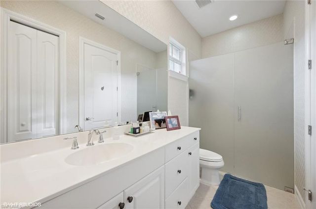 4908 Rustic Oaks CIR, Naples, FL 34105