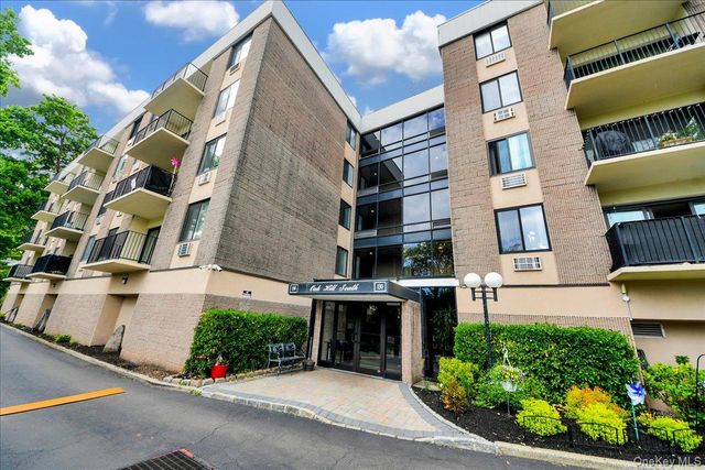 130 Colonial Parkway 4D, Yonkers, NY 10710