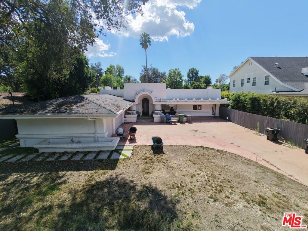 23460 Hatteras Street, Woodland Hills, CA 91367 — photo 3