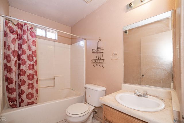 1432 N Montes Ave, San Luis, AZ 85336