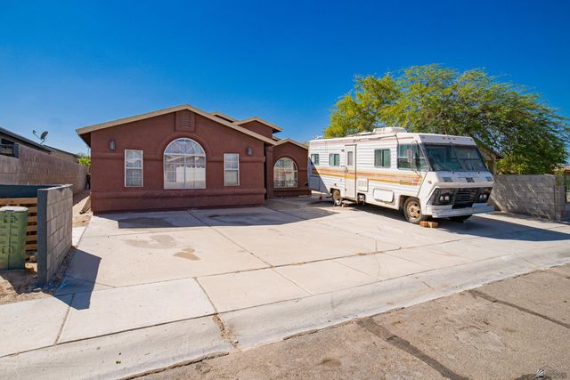 1432 N Montes Ave, San Luis, AZ 85336