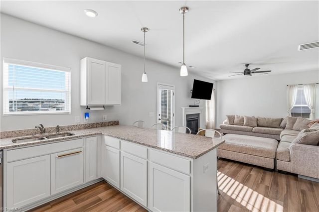 4748 Bell West Drive, Kernersville, NC 27284