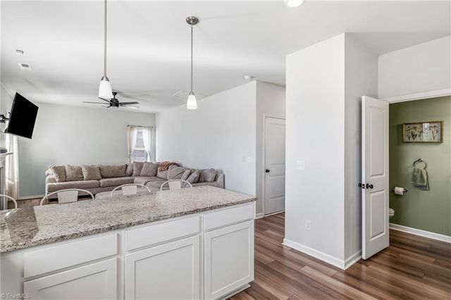 4748 Bell West Drive, Kernersville, NC 27284