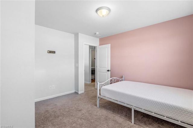 4748 Bell West Drive, Kernersville, NC 27284